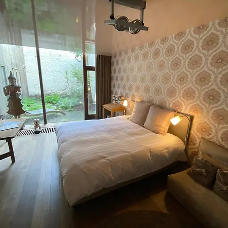 Bed & Breakfast Schopenhauer 2*